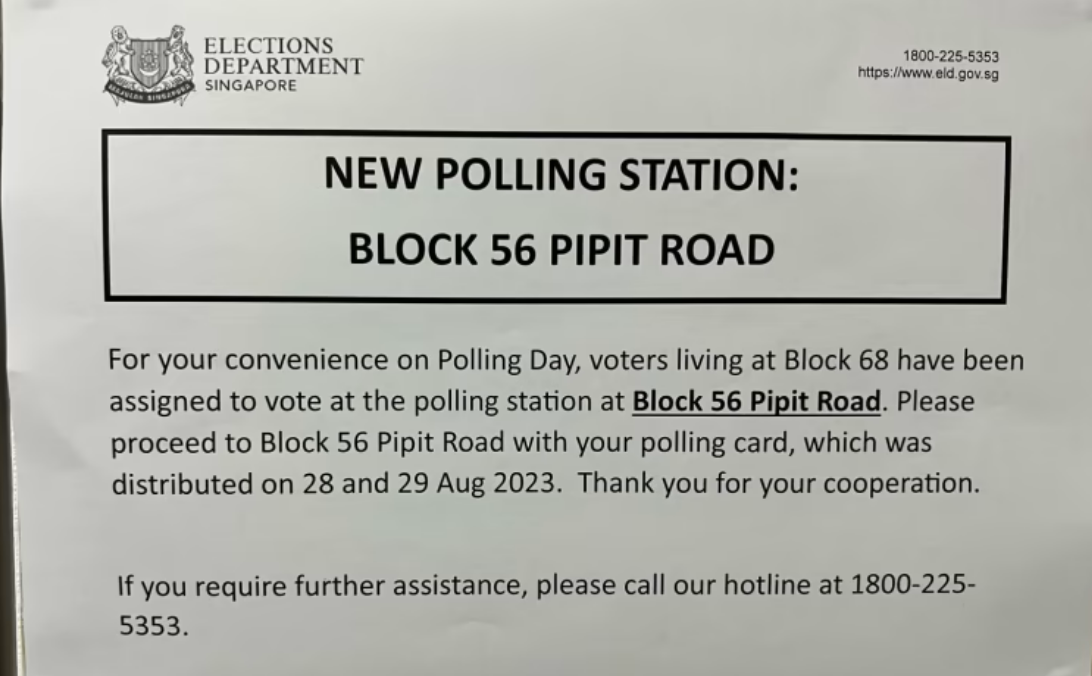 An Elections Department notice informing residents of a change in their polling station, seen at the lift lobby of Block 68 Pipit Road on August 29, 2023. (Pic: CNA/Tan Si Hui)