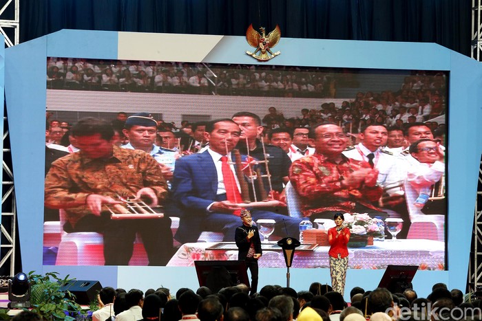 President Joko Widodo participated in the world's largest angklung ensemble performance on Saturday, August 5, 2023.