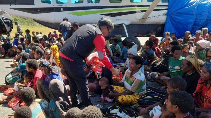 The communities affected by the drought disaster in Agandugume and Lambewi Districts. (Ministry of Social Affairs Public Relations)