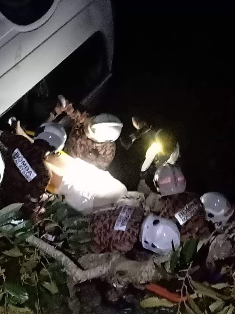 Rescue operation for the accident victims (Photo: The Star)