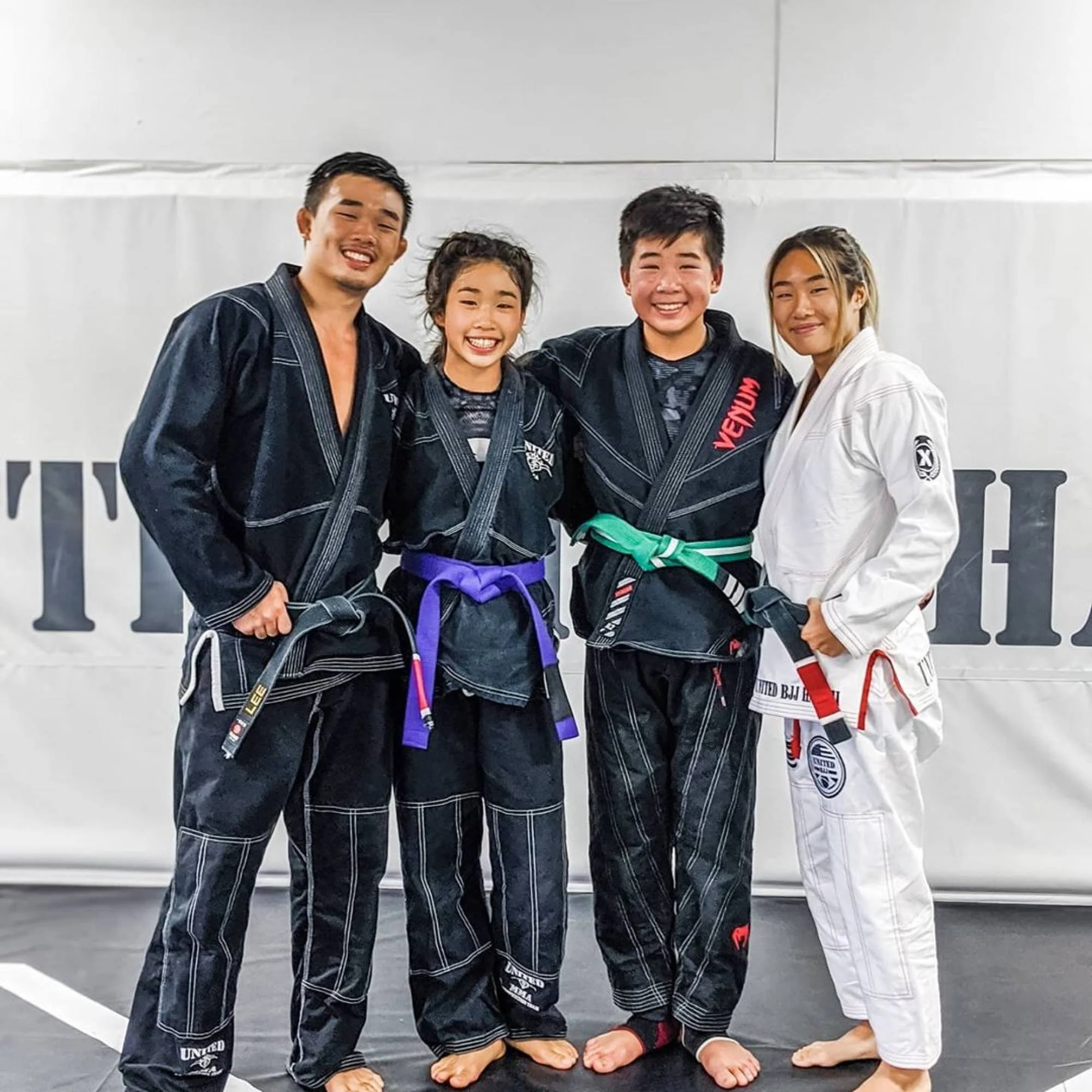(From left to right) Christian Lee, Victoria Lee, Adrian Lee, and Angela Lee. Photo: Instagram/angelaleemma