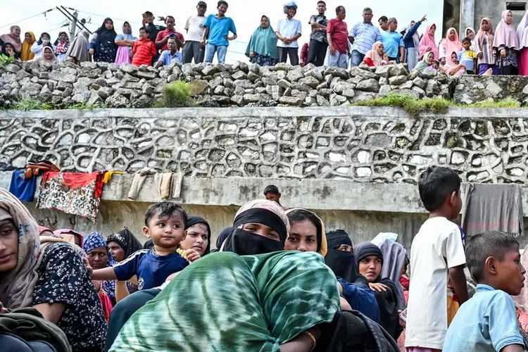 Rohingya refugees land in Aceh amid growing concerns of human trafficking networks